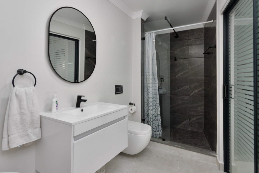 3 Bedroom Property for Sale in Paardevlei Western Cape